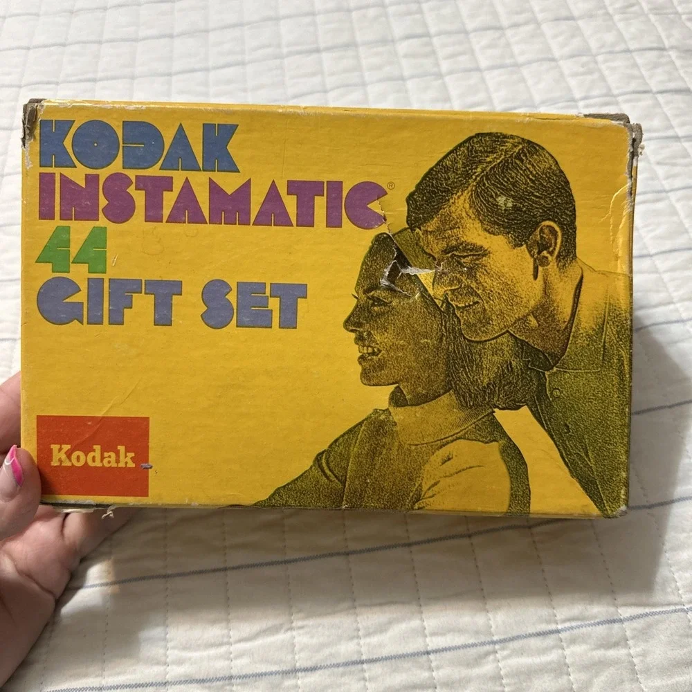 Kodak Instamatic 44 Gift Set Camera In Box 1969-1973 Untested‎